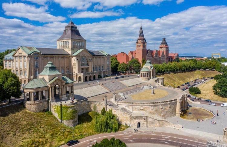 Sky Apartments Old Town Щецин Экстерьер фото